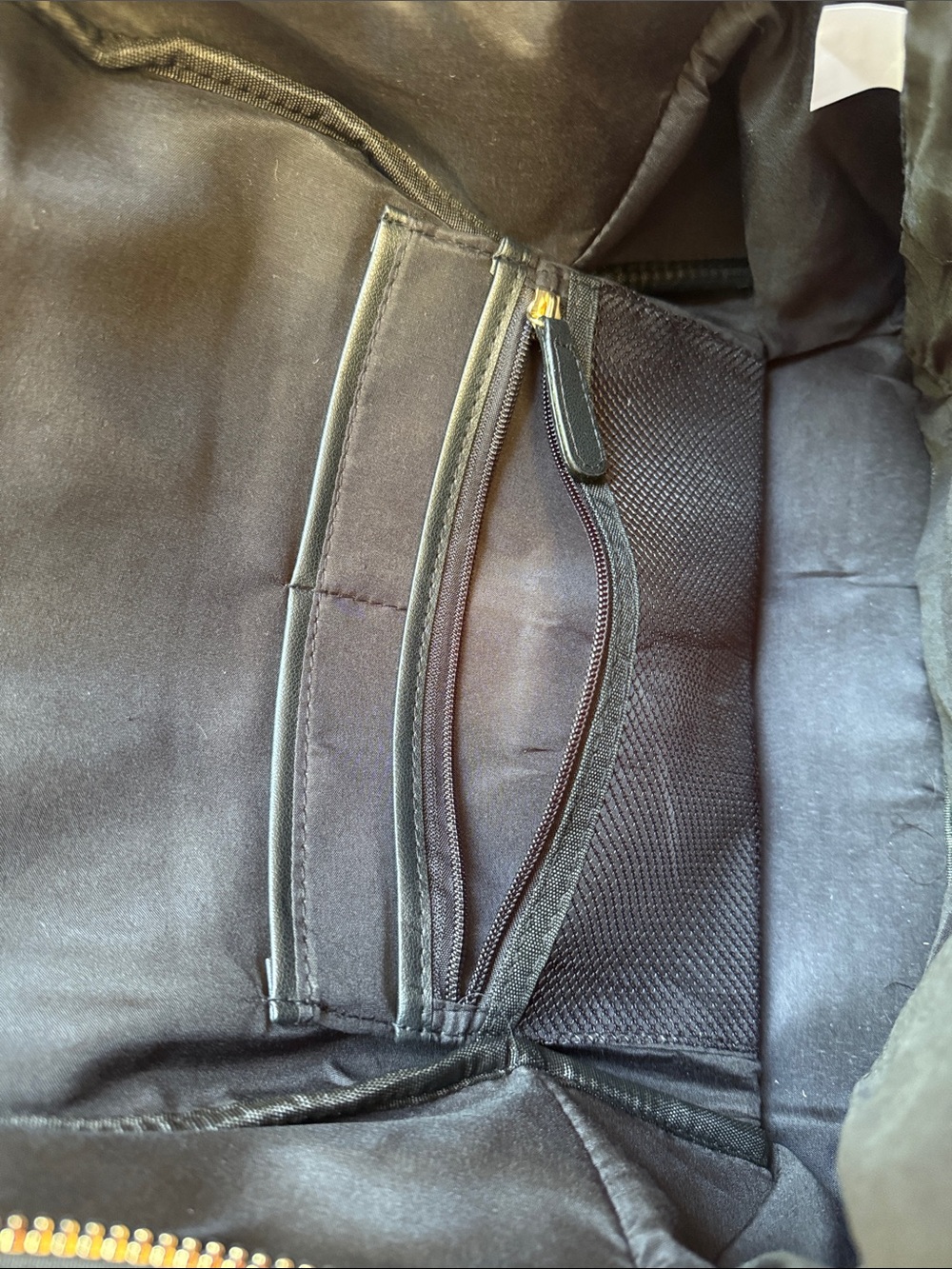 Hard Rock Cafe Black Backpack with Gold Accents - Picture 12 of 12